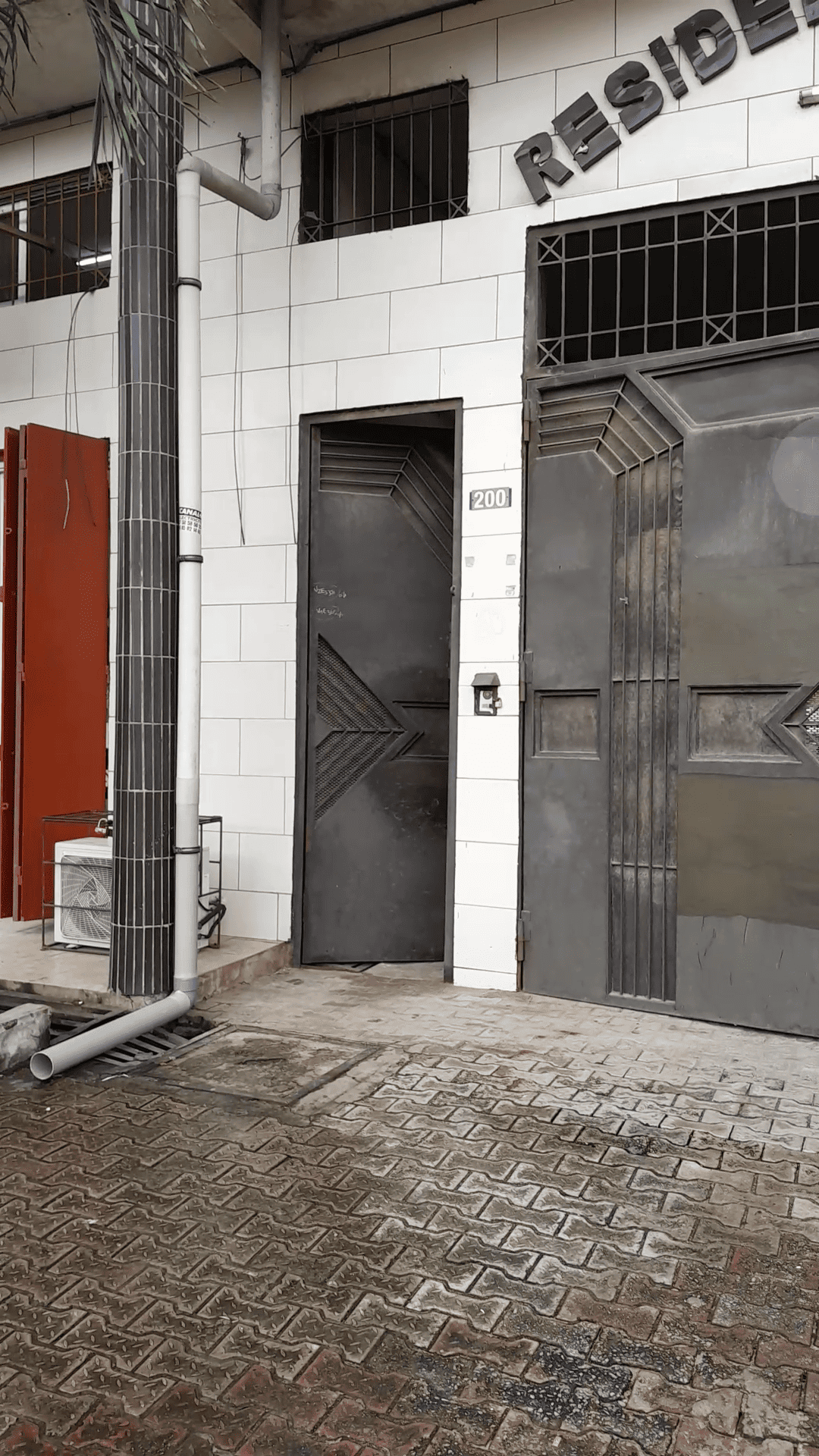 IMMEUBLE R+3 — photo 4